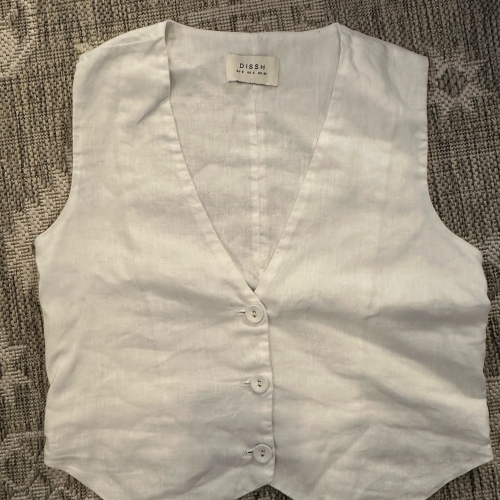 DISSH linen white vest